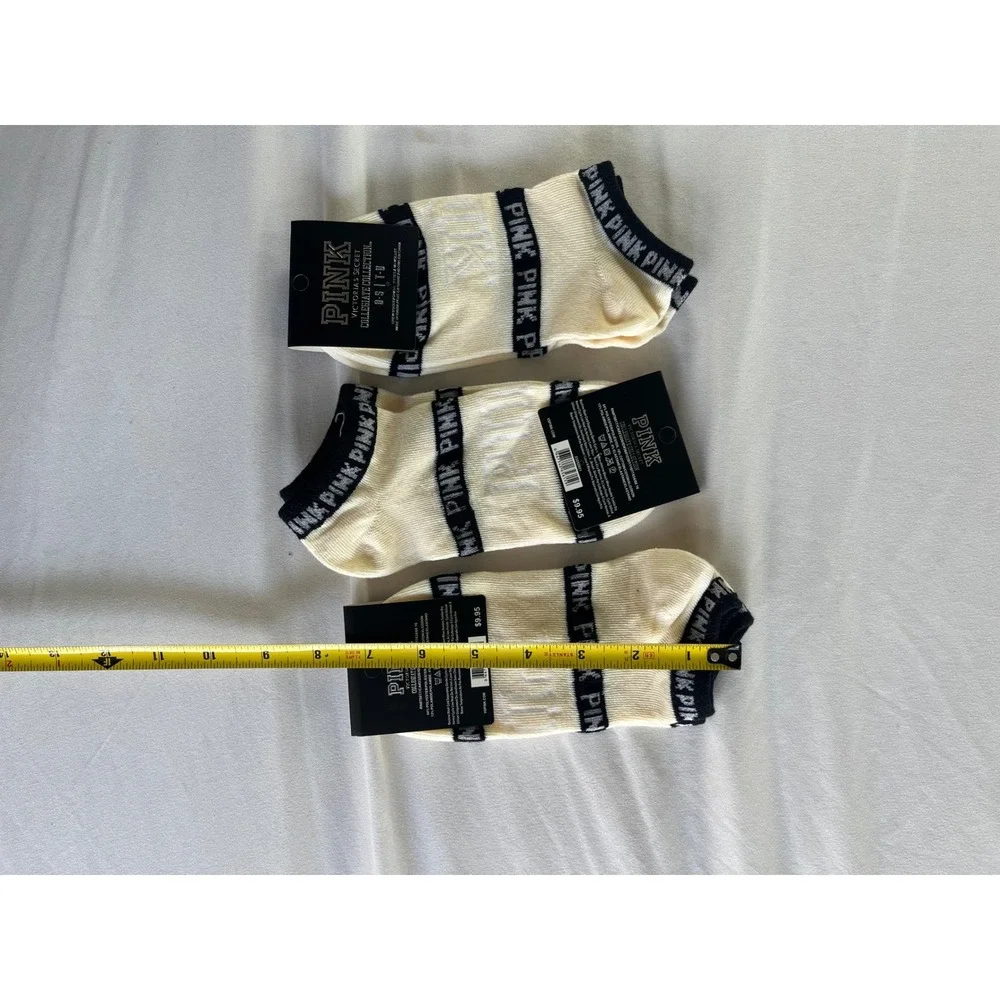 Victoria's Secret PINK Collegiate Ankle Socks‎ 3 Pack Cream Black Logo One Size